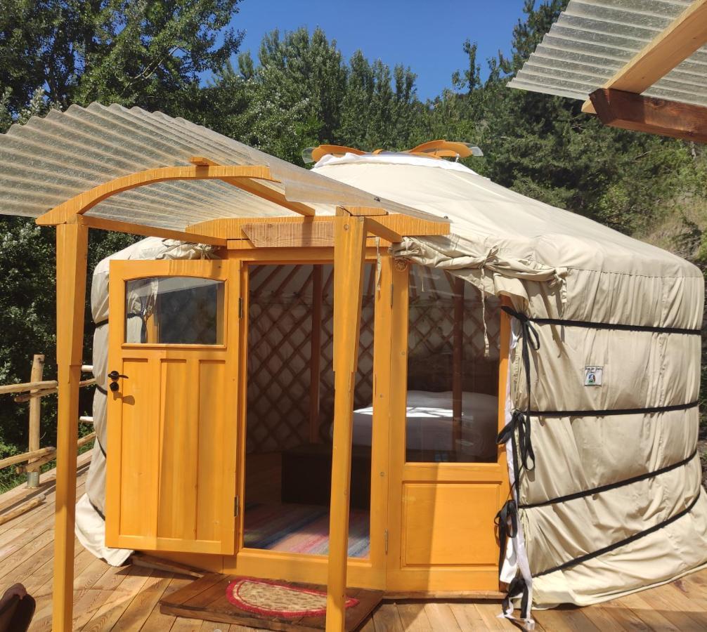 Glamping La Cascina D'Orleans Hotel Saint-Pierre Kültér fotó